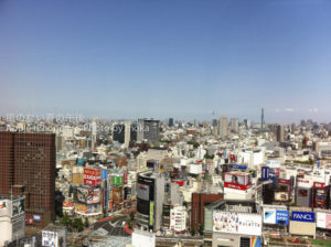 ［6］新宿のビルから