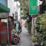 ［6］駅前商店街からすぐ！まるでタイムスリップしたような下町の路地裏。