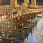 ［6］隅田川にかかる両国橋で見る花火