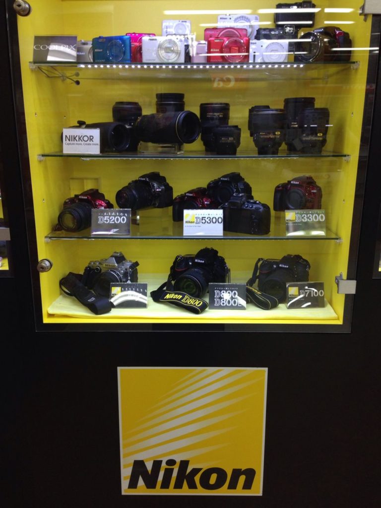 ［6］ニコンのカメラとレンズが勢揃い！