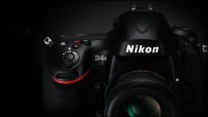 ［6］一眼レフカメラの頂き、Nikon D4S