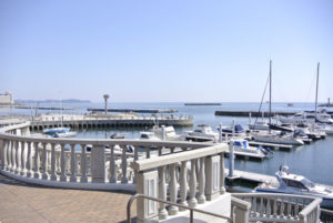 ［6］勝手になづけました、「日本のモナコ」