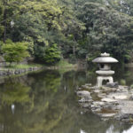 ［6］新緑に囲まれた新宿御苑