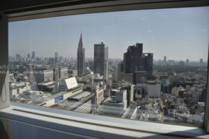 ［6］高層ビルからの目線の先には高層ビル！