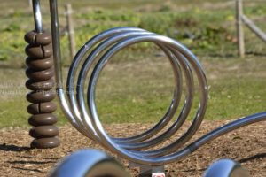 ［6］北風が吹きすさぶ公園で