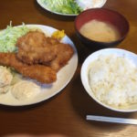 ［6］大盛りが名物の定食屋さん