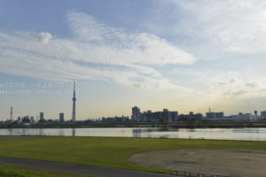 ［6］夕焼け空とスカイツリーを眺めて