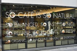 ［6］ガラスでお店のアピール