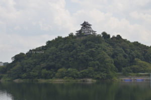 ［6］木曽川越しに観る犬山城