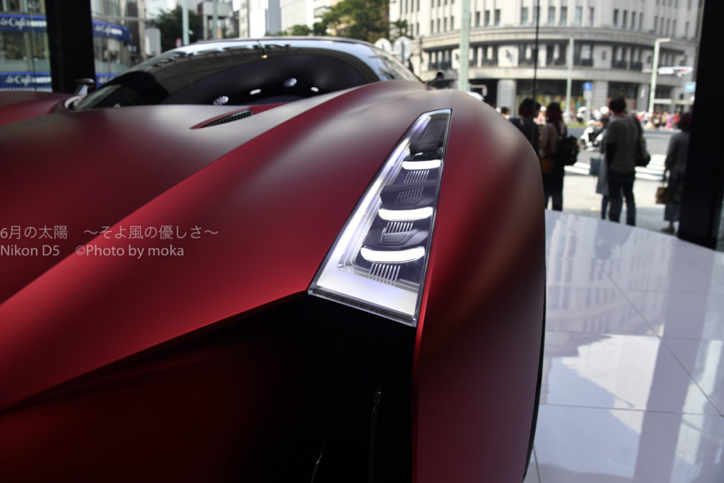 ［６］日産のコンセプトカーに釘付け！！
