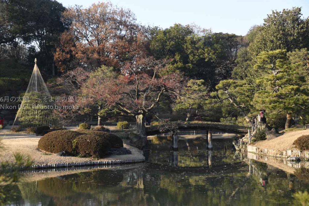 ［６］東京にあるの大名庭園の一つである六義園！