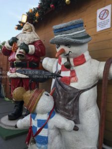 ［６］サンタクロースも見上げる東京スカイツリー