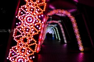 ［６］光のトンネルの先にある光のドーム！？