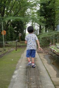 ［６］ミニSLの線路で「スタンド・バイ・ミー」ごっこ！！