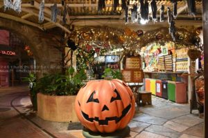 沖縄のアメリカンビレッジでハロウィン撮影を楽しもう!!