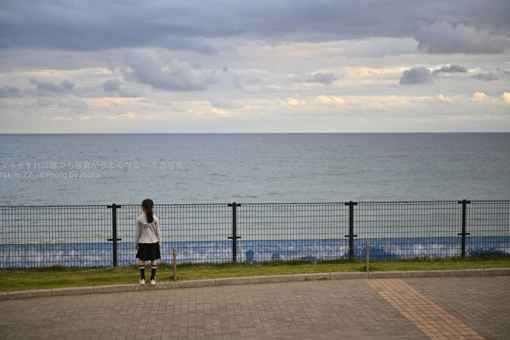 ［６］写真に写った人の姿から連想する人間ドラマ