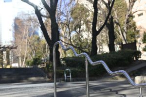 ［６］新宿スナップ撮影で「手すり」を撮る。