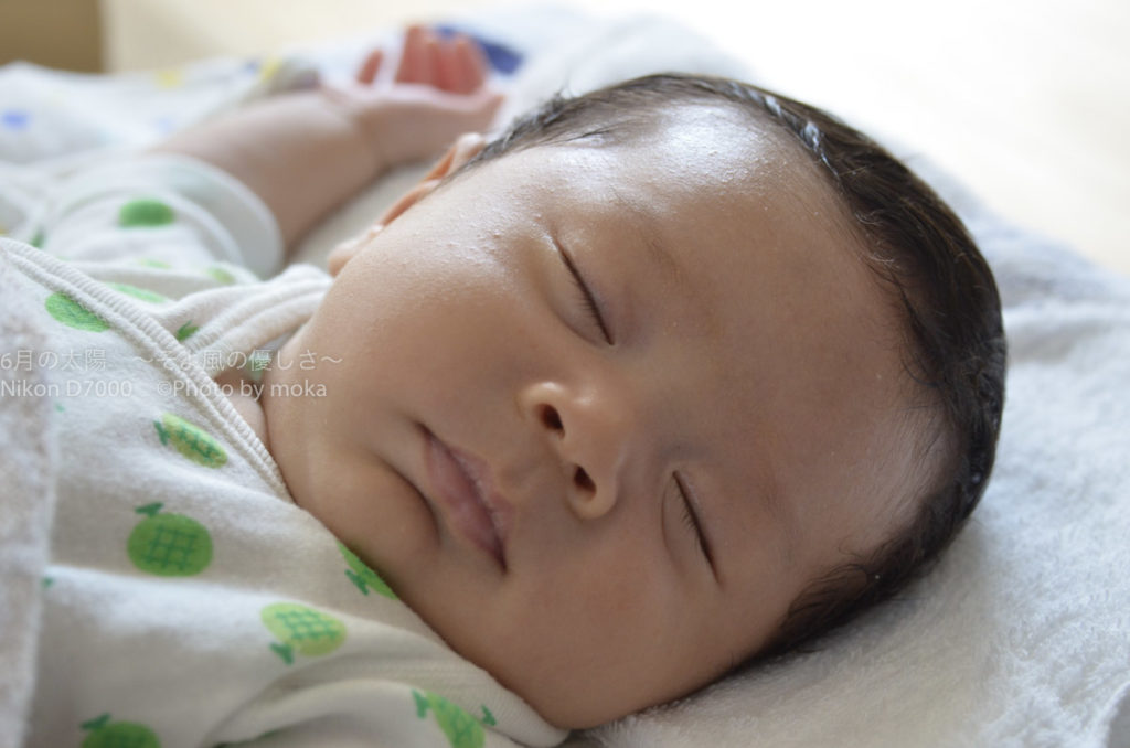 【プロに聞いた！】寝ている赤ちゃんは斜めの構図で撮る