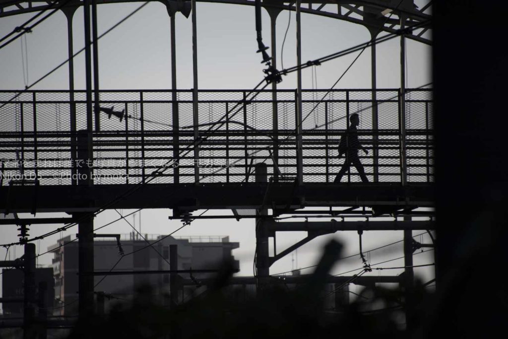 ［６］西の空に浮かび上がるシルエット！！