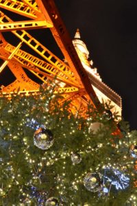 【東京のシンボル東京タワー】333mのクリスマスツリー
