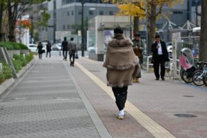 【街中スナップ撮影】師走に足早に過ぎ去る人々