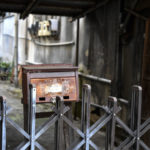 【谷根千スナップ撮影】人もまばらな朝の谷中銀座