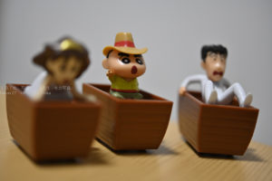 【家で撮る写真】クレヨンしんちゃんとトロッコ