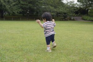 梅雨入り前に「公園デビュー」