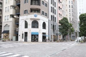 【ロケハン】本当の海外みたいだぞ!?「汐留のイタリア街」