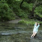 【ポートレート撮影】夏休みの渓流で、旅行雑誌風に撮ってみた!