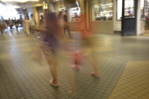 【スナップ撮影】スローシャッターでブラして撮ろう！