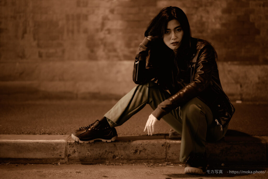【ポートレート撮影】モデルさんを路地裏でカッコよく撮る！