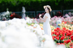 【ポートレート撮影】薔薇の香りと初夏の風を受けて